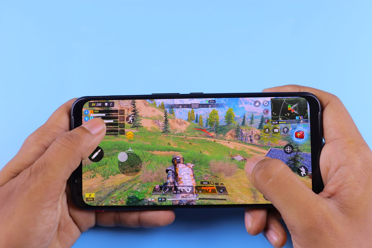 Handphone Gaming 4 Jutaan